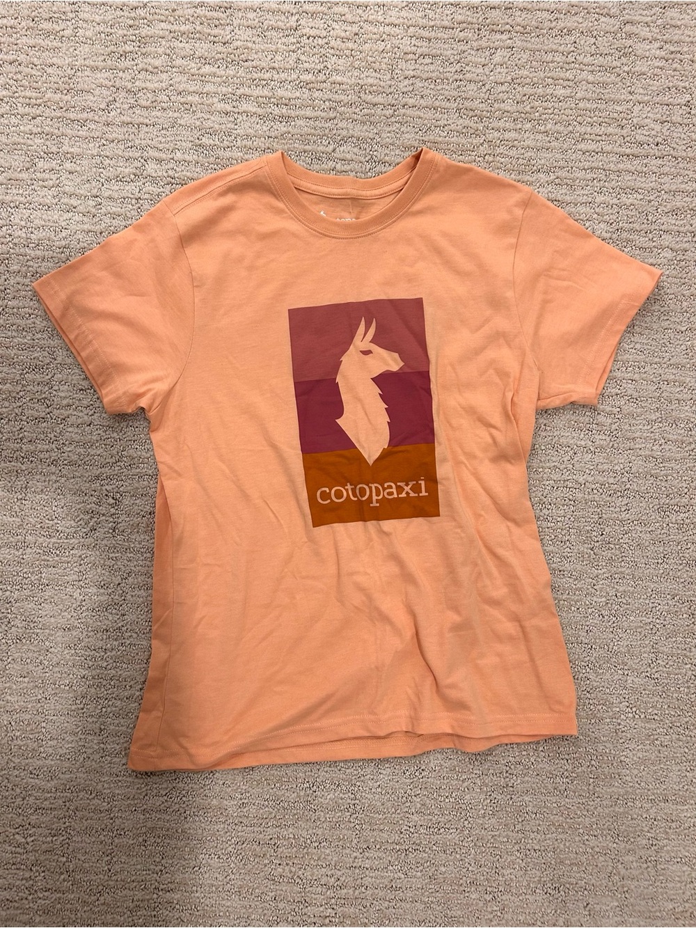 New Women’s cotopaxi Peach Graphic Short Sleeve Tee